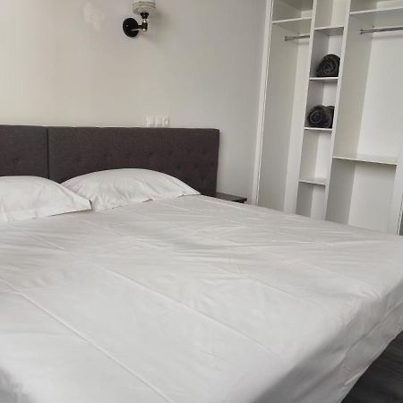 Hostal Golden 21*** Мадрид Экстерьер фото